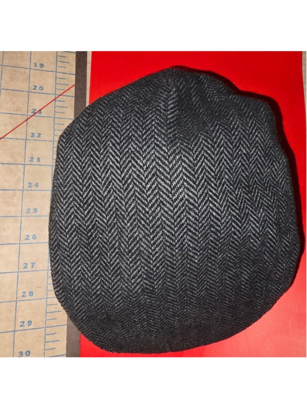 Vintage Men's Made in USA Large 7 1/4- 3/8 Classic Flat Herringbone Newsboy‎ Hat